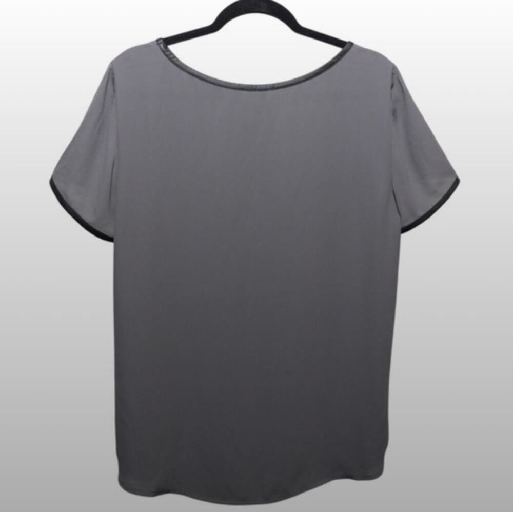 LOFT Charcoal Gray Faux Leather Trim Tee Women's L Short Sleeve Top